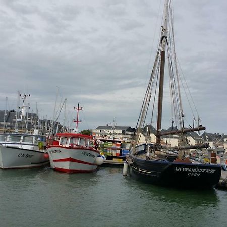 Appartement Vue Sur Mer Et Port Grandcamp-Maisy Luaran gambar
