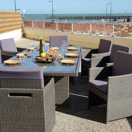 Appartement Vue Sur Mer Et Port Grandcamp-Maisy Luaran gambar